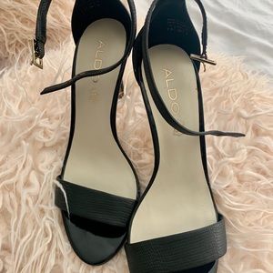 aldo 3” black heels